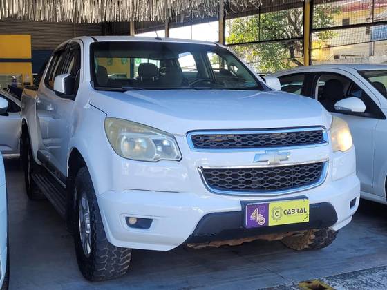 CHEVROLET S10 2.4 LT 4X2 CD 8V FLEX 4P MANUAL CHEVROLET S10 2.4 LT 4X2 CD 8V FLEX 4P MANUAL